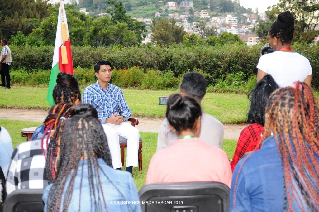 La première vague des femmes malagasy venant du Koweït est arrivée au pays